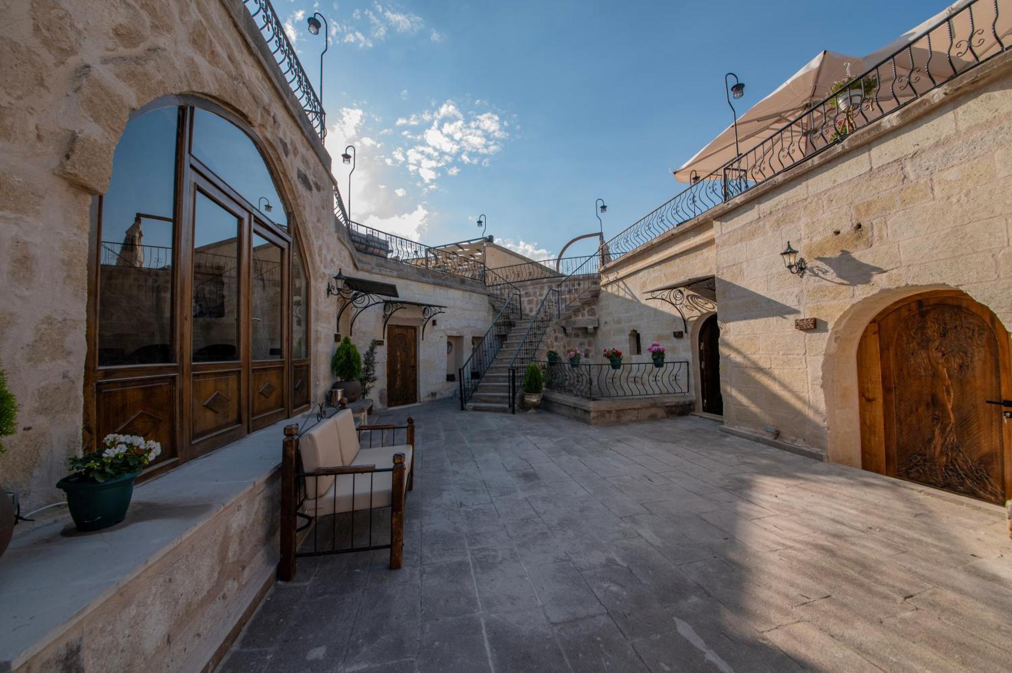 Отель Ages In Cappadocia Учисар Экстерьер фото
